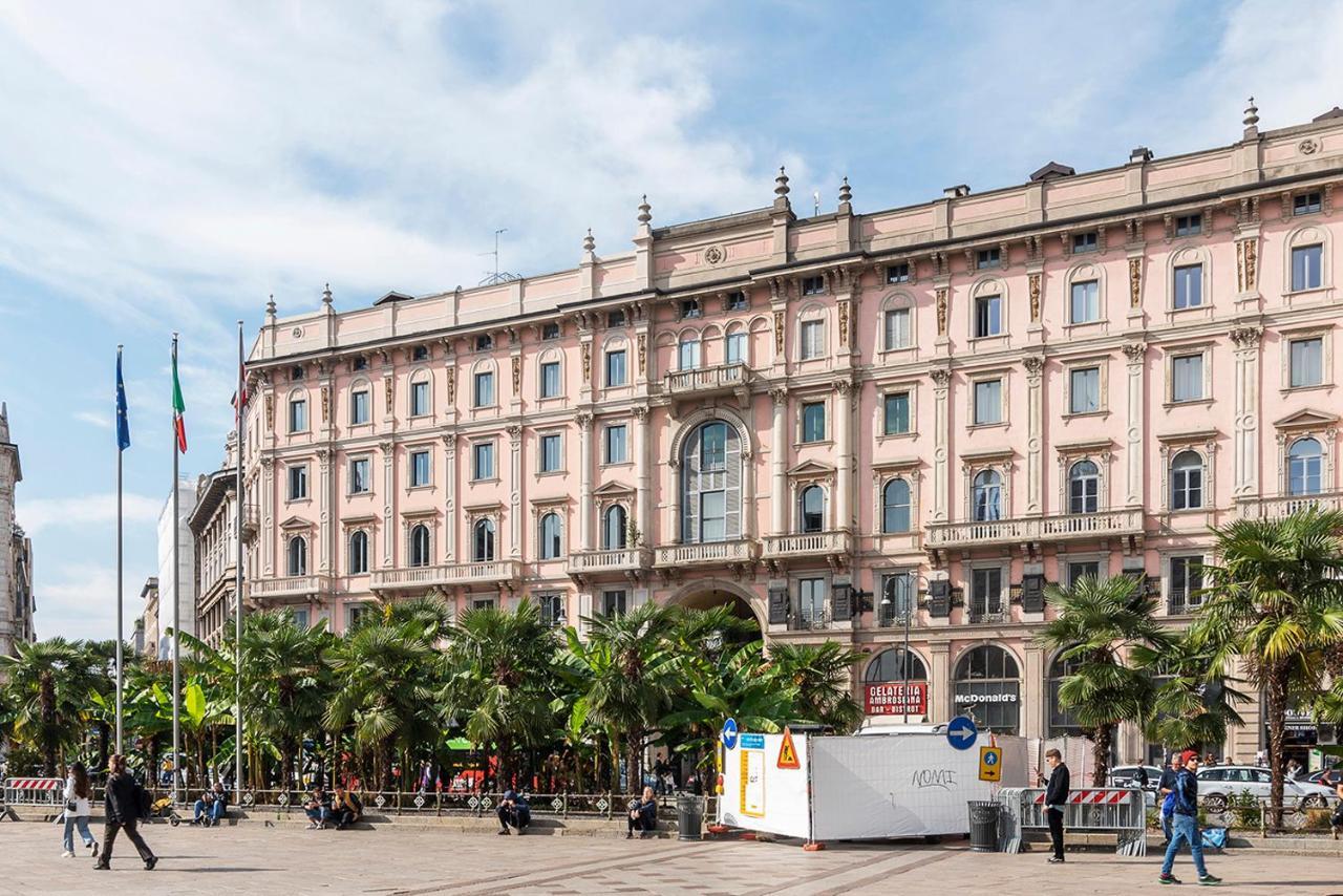 Easyhomes Duomo View Milan Bagian luar foto